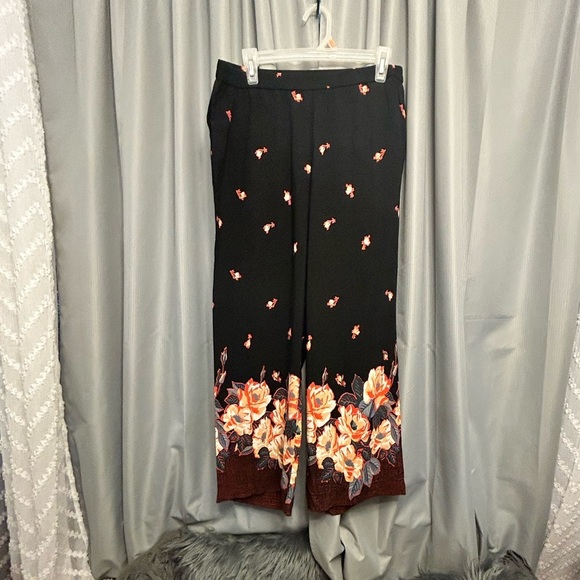 Anthro ett:twa Blake floral printed capri cropped pants Med - Picture 7 of 12